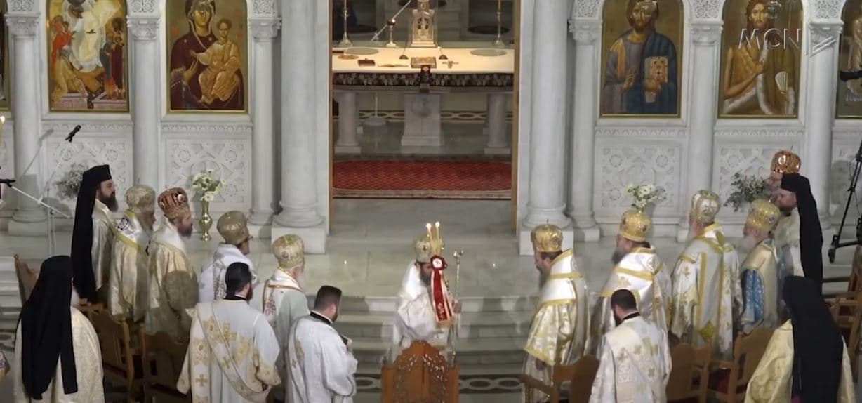 Kryepeshkopi Joan mban meshën e parë/ Përkujton Anastas Janullatosin: E mbrojti kishën për 3 dekada (VIDEO)