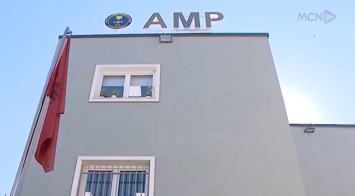 I mituri dyshohet se u dhunua nga policia. Hetimi disiplinor për 3 efektivë të kryeqytetit