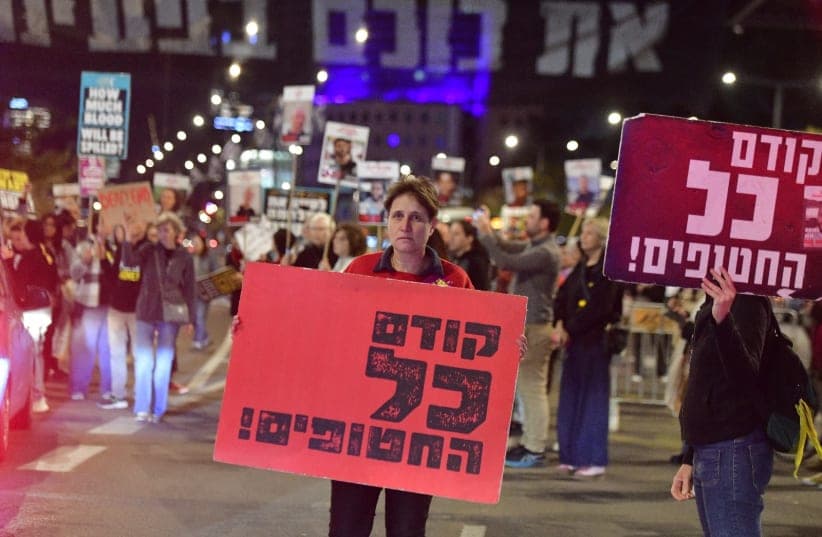 Hamasi propozon lirimin e të gjithë pengjeve dhe armëpushim 5-vjeçar