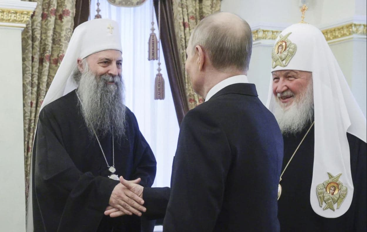 “Varka serbe e lidhur me anijen e madhe ruse”/ Takimi Putin-Porfirije shqetëson Kurtin: Rajoni në rrezik!