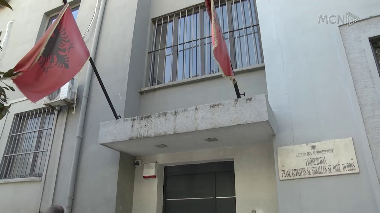 "Kontrabanda" e mbetjeve te Kurum / Prokuroria pa konkulzione per analizat e konteniereve (VIDEO)
