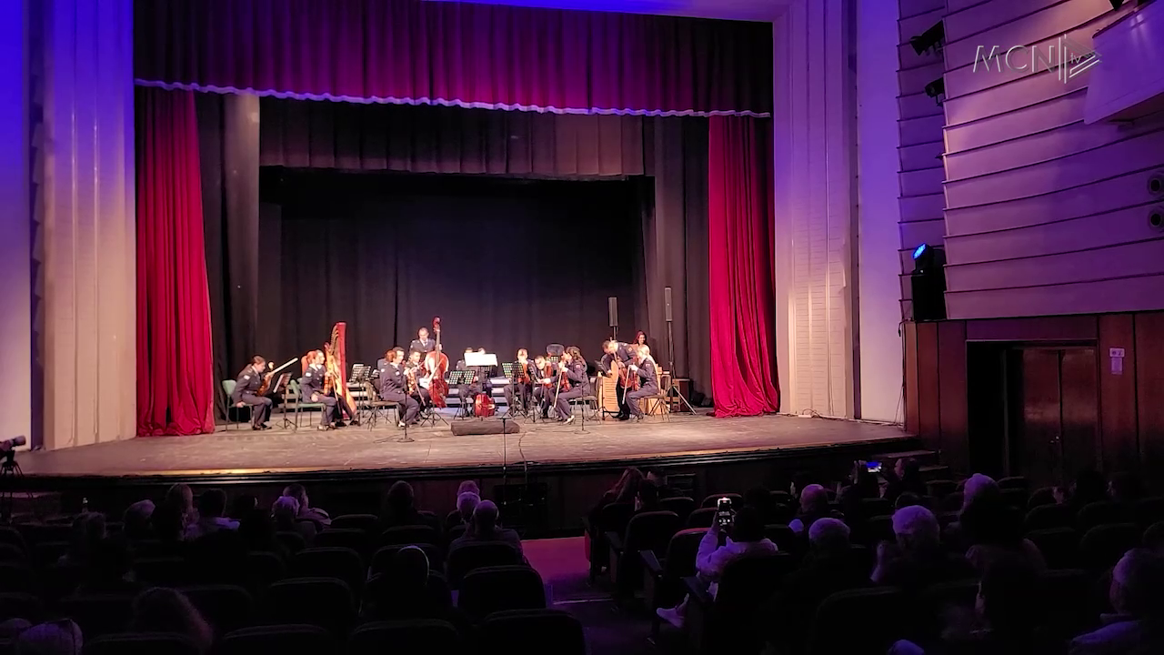 Orkestra simfonike e FA koncert me korin italian / “Pater Noster”, një pjesë dedikuar Papa Françeskut (VIDEO)