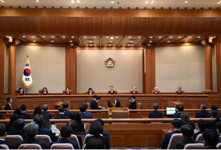 Koreja e Jugut/ Gjykata Kushtetuese shkarkon Presidentin Yoon