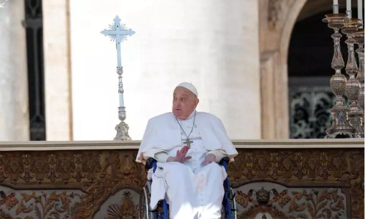 Papa rikthehet në meshën e së dielës: Zoti nuk më la vetëm
