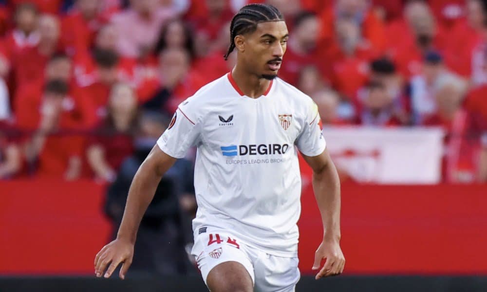 Liverpooli, gjen mbrojtës tek Sevilla