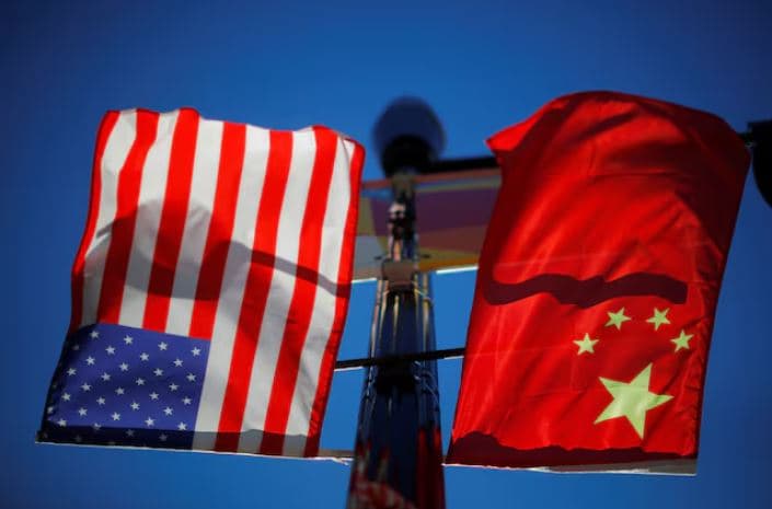 Agjencia amerikane e inteligjencës: Kina po përpiqet të rekrutojë punonjës të qeverisë