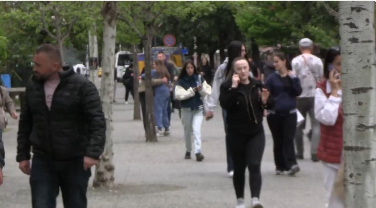 OKB parashikon përgjysmim të lindjeve. Gjonça: Të dhënat për Shqipërinë, të paplota