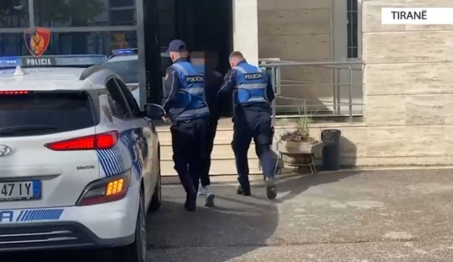 Mashtronte qytetarët me kontrata pune në disa shtete/ Arrestohet në Tiranë 41-vjeçari nga Kosova