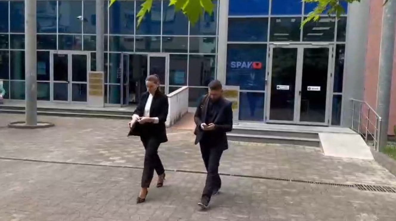 Ajola Xoxa nën hetim edhe për fshehje të ardhurash