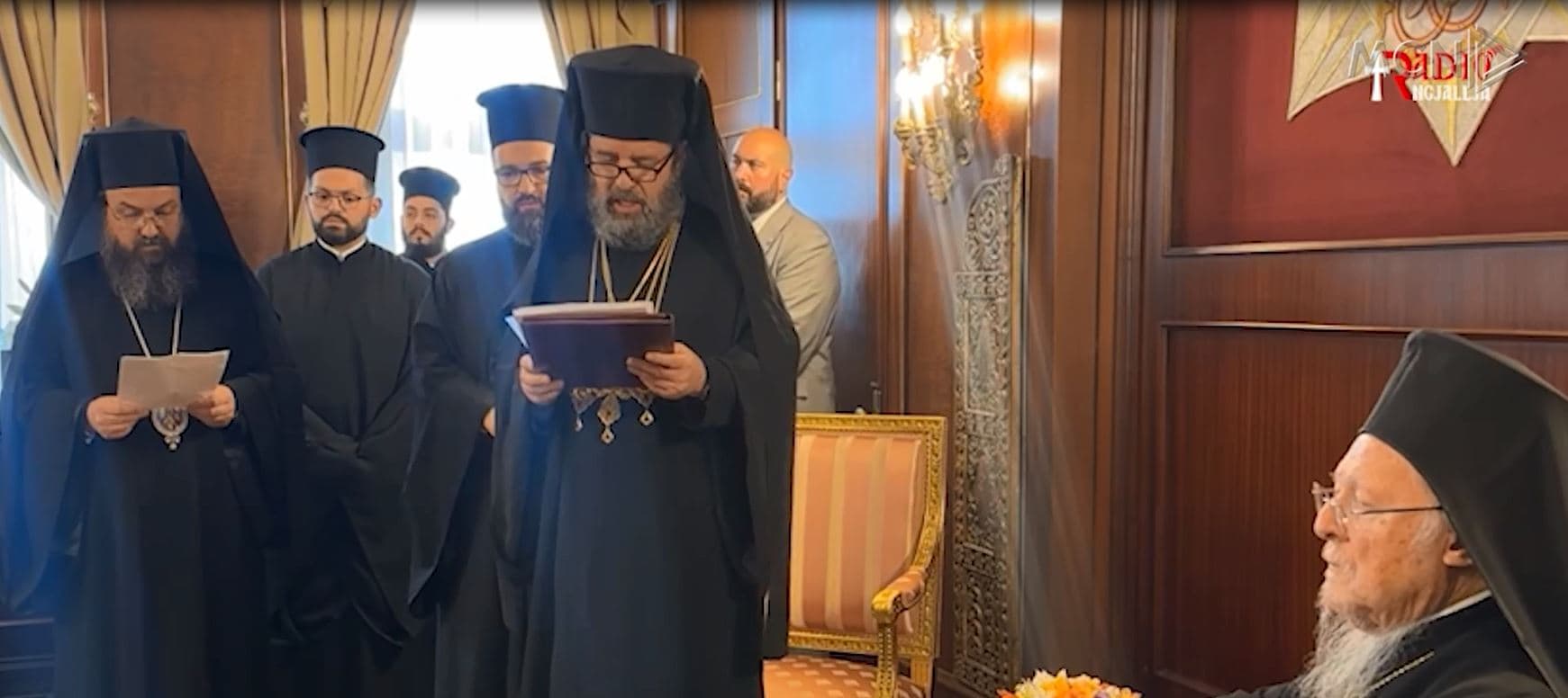 Kryepeshkopi nderon Patriarkanën Ekumenike/ Vizita e parë zyrtare jashtë vendit (VIDEO)