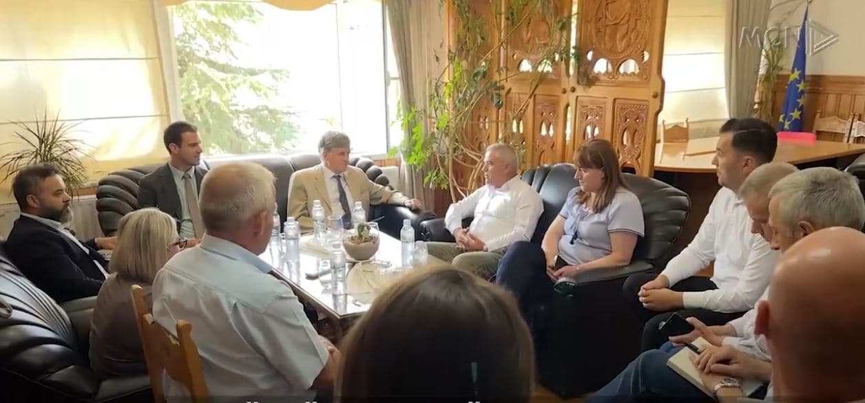 Qendër kërkimore kundër emigrimit/ Një instrument kundër shpopullimit në Gjirokastër (VIDEO)
