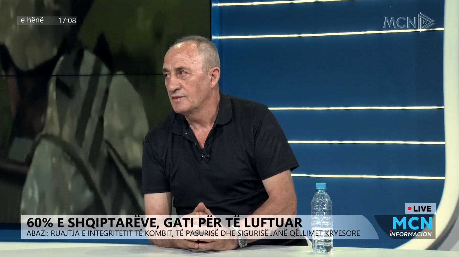 Hoxha: Duhet të forcojmë mbrojtjen ajrore. Na mbrojnë Greqia dhe Italia 