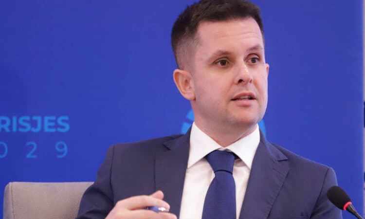 Alimehmeti ankimon rezultatin dhe kërkon rinumërim në Tiranë: Parregullsi në masën 5 për qind!