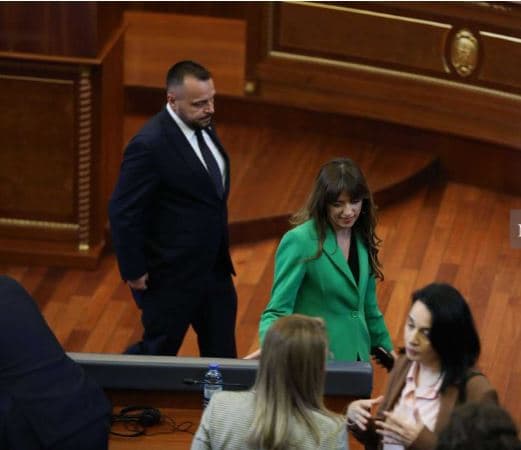           Dështimi i 31-të radhazi/ Kuvendi i Kosovës vazhdon të mbetet i bllokuar
