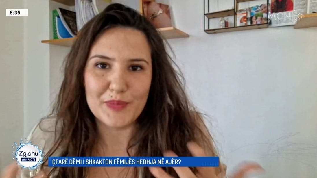 Fizioterapistja Grëmbi: Mos i hidhni fëmijët në ajër, mund t’u dëmtoni trurin dhe shtyllën kurrizore 
