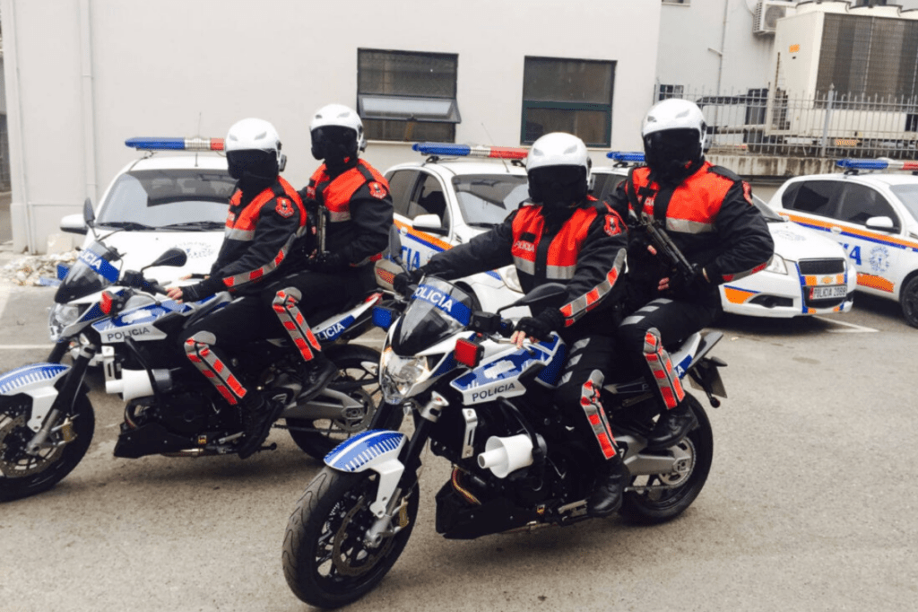 Bënë për spital personin që po kontrollonin, AMP pezullon 3 efektivë të forcës “Shqiponja”