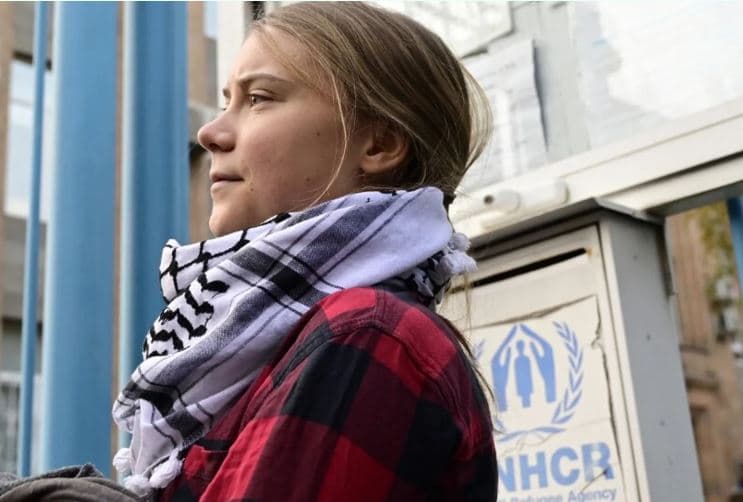 Misioni i guximshëm i një anijeje humanitare, me Greta Thunberg në Gaza