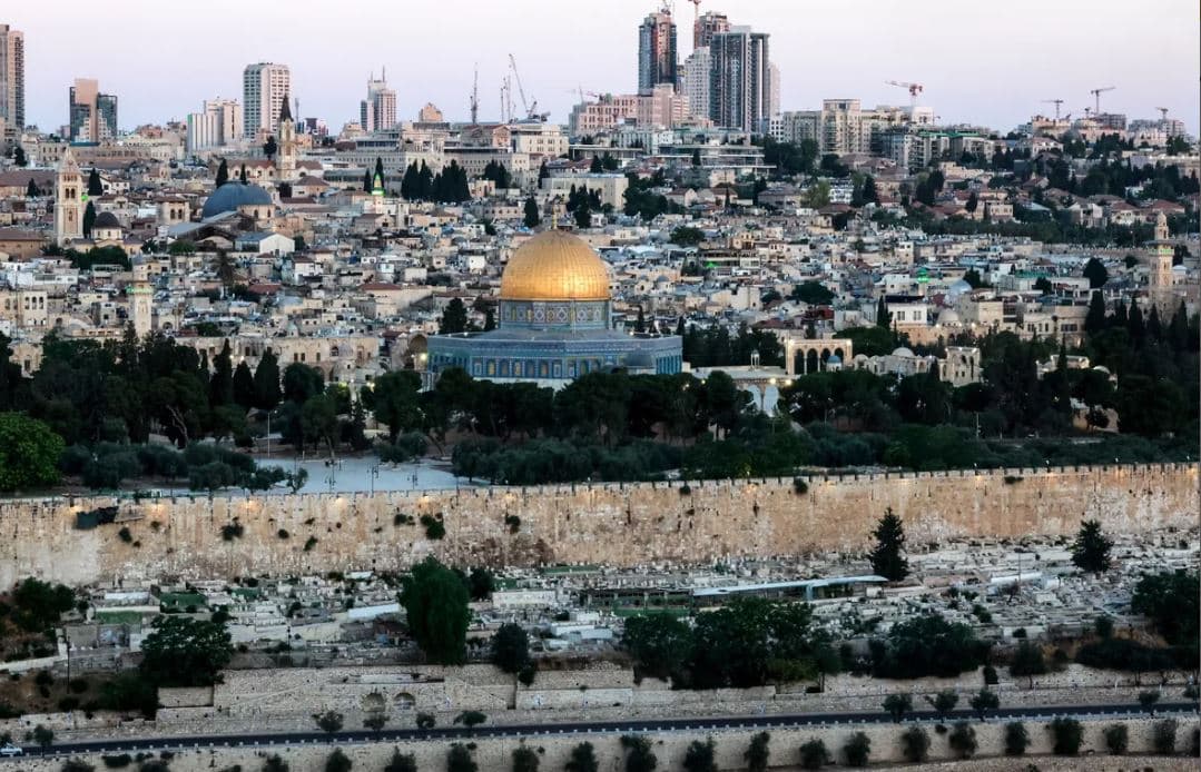  Irani qëllon me raketa Izraelin, dëgjohen disa shpërthime në Jerusalem