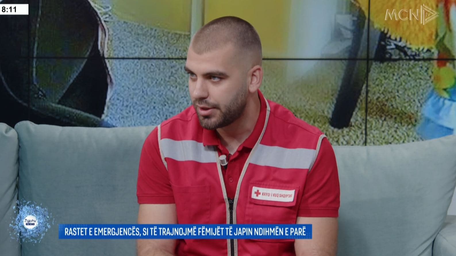 Ndihma e parë/ Biba: Fëmijët mund të bëjnë telefonata dhe veprime të thjeshta. Dhënia e ilaçeve pak e komplikuar 