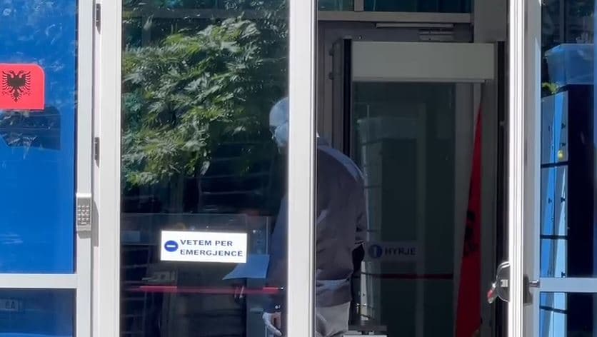  Kandidati për deputet i PD-së, Aulon Kalaja, paraqitet në SPAK