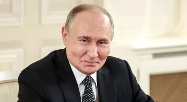Putin: Jam gati të takohem me Zelensky-n, por vetëm nëse është faza përfundimtare e bisedimeve