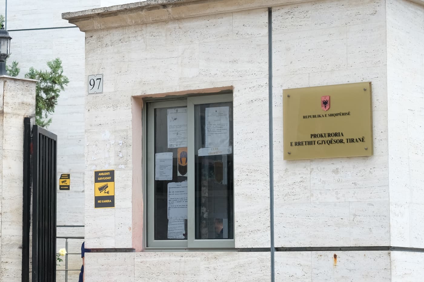 Prona, truall dhe biznes, të dënuarit për drogë në Angli i sekuestrohet pasuria