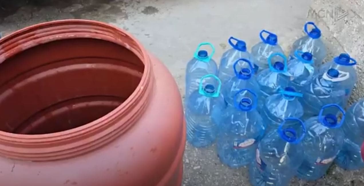 Narta në krizë për ujë, 80 banorë protestojnë dhe kërkojnë zgjidhje urgjente