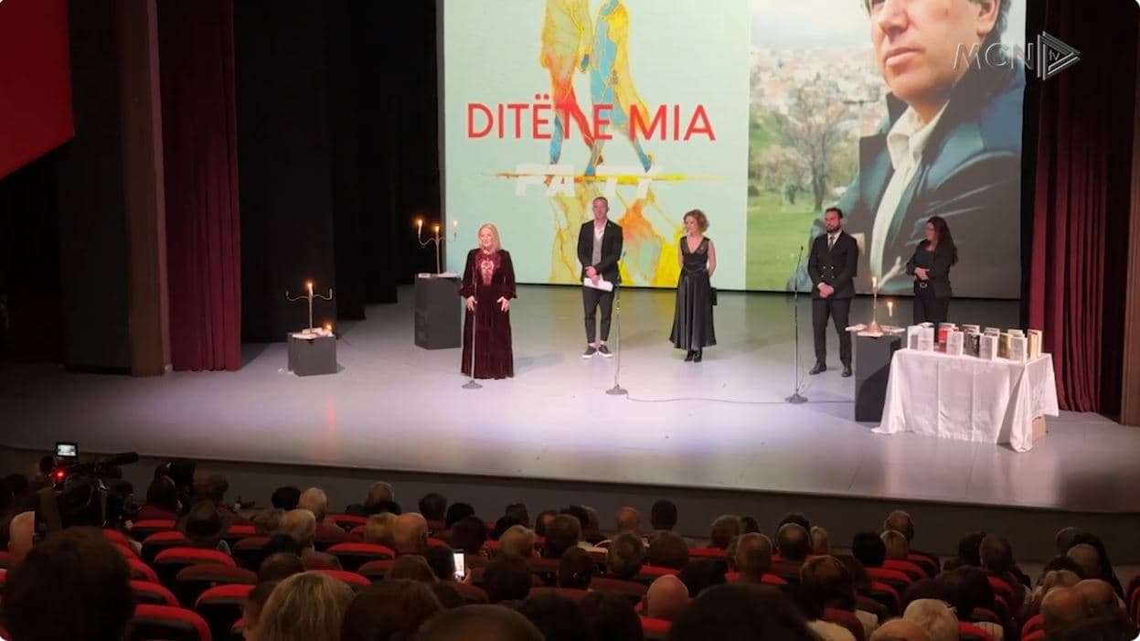  Mbrëmje poetike në Korçë. Përkujtohet poeti Skënder Rusi