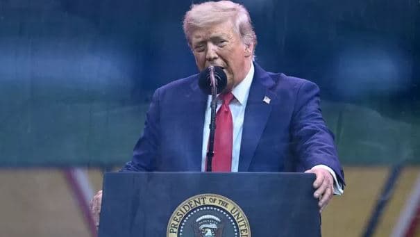 Donald Trump kërcënon Teheranin: Nëse sulmoni SHBA-të do të përgjigjemi me forcë të madhe