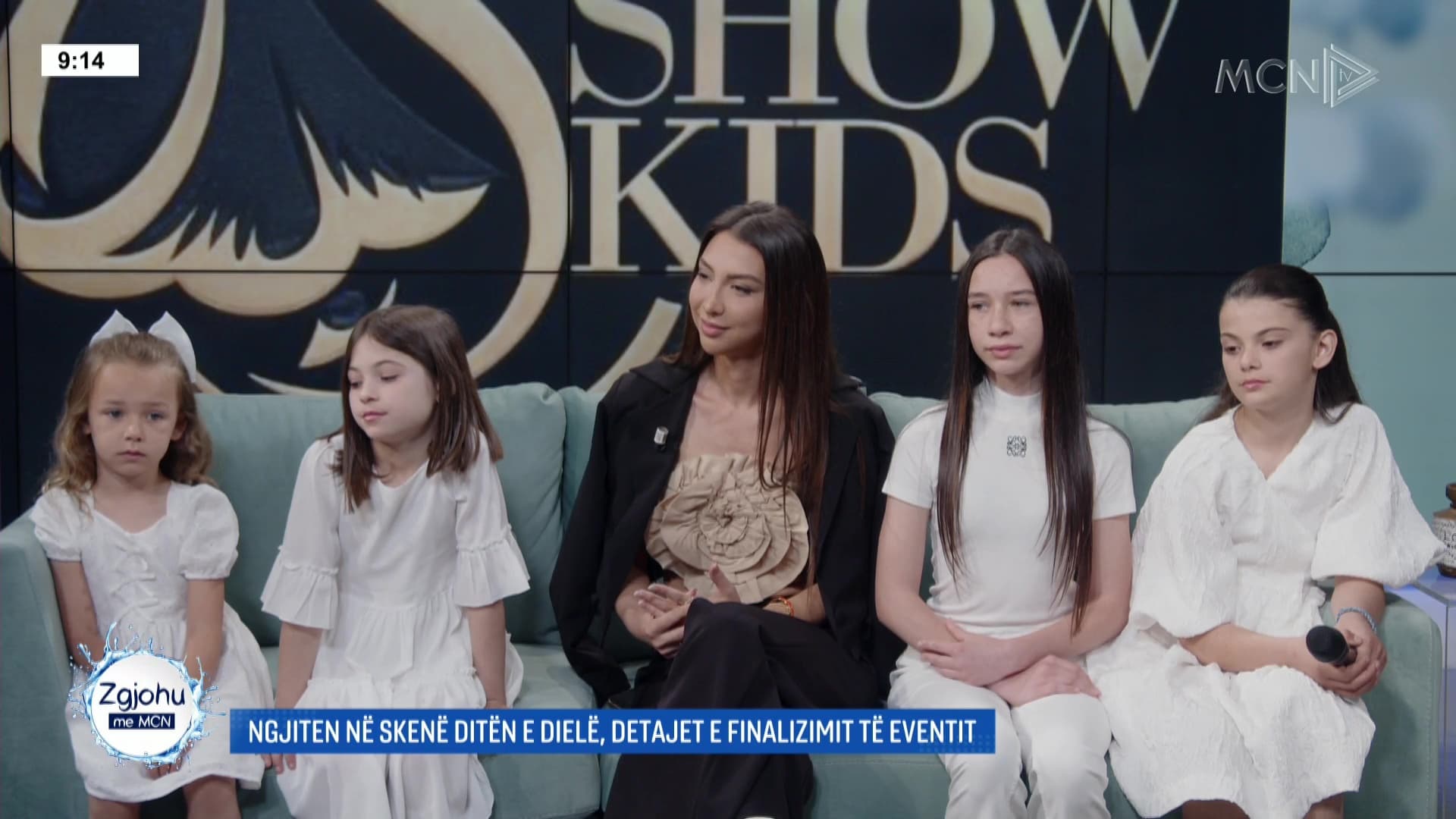 Në pritje të “Fashion Show Kids”/ Prezantuesja dhe fëmijët ndajnë emocionet përpara spektaklit