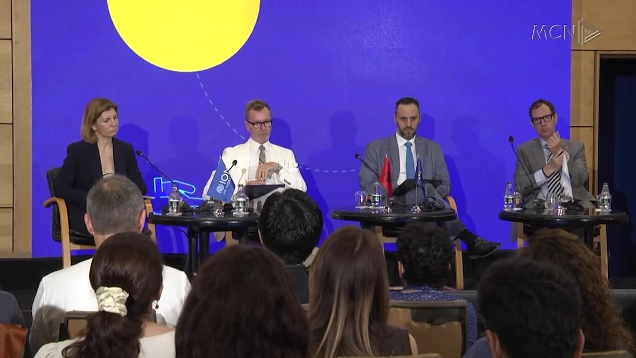 Leje qëndrimi për refugjatët e luftës / Gonzato: Ndihmon në procesin e integrimit në BE (VIDEO)