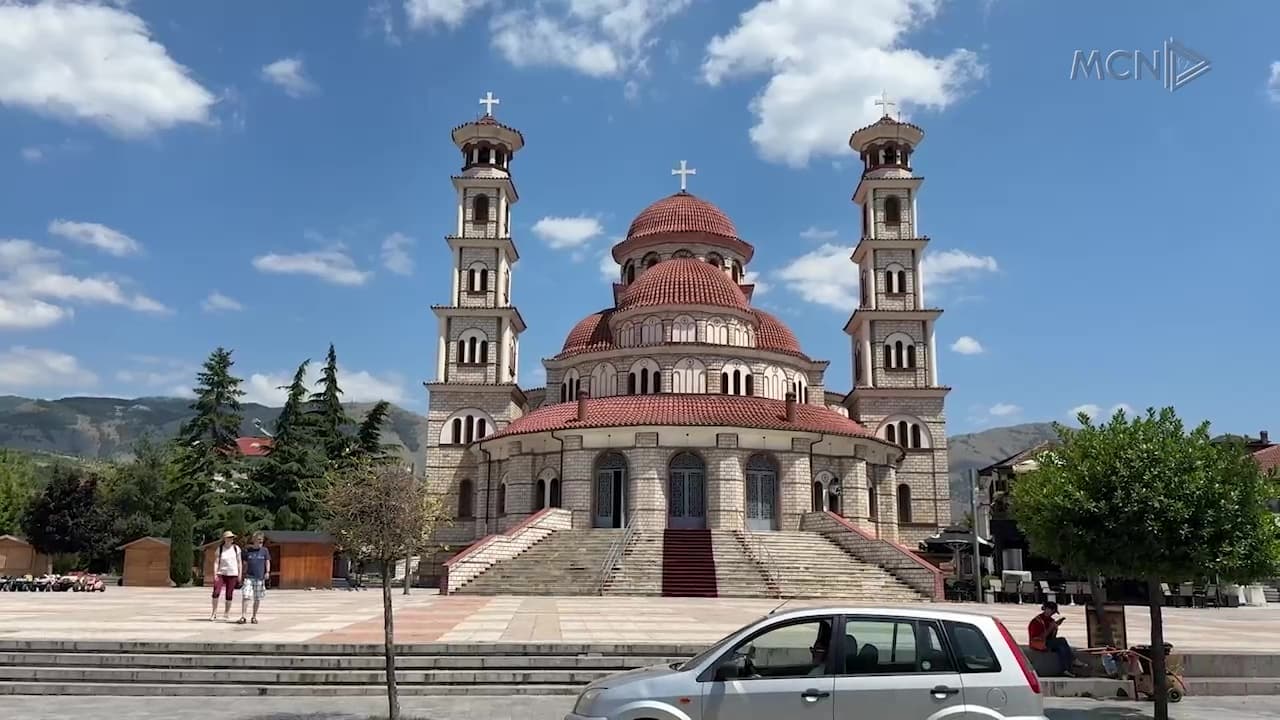 Korça, destinacion i turizmit malor / Turistë nga e gjithë bota zgjedhin juglindjen e Shqipërisë (VIDEO)
