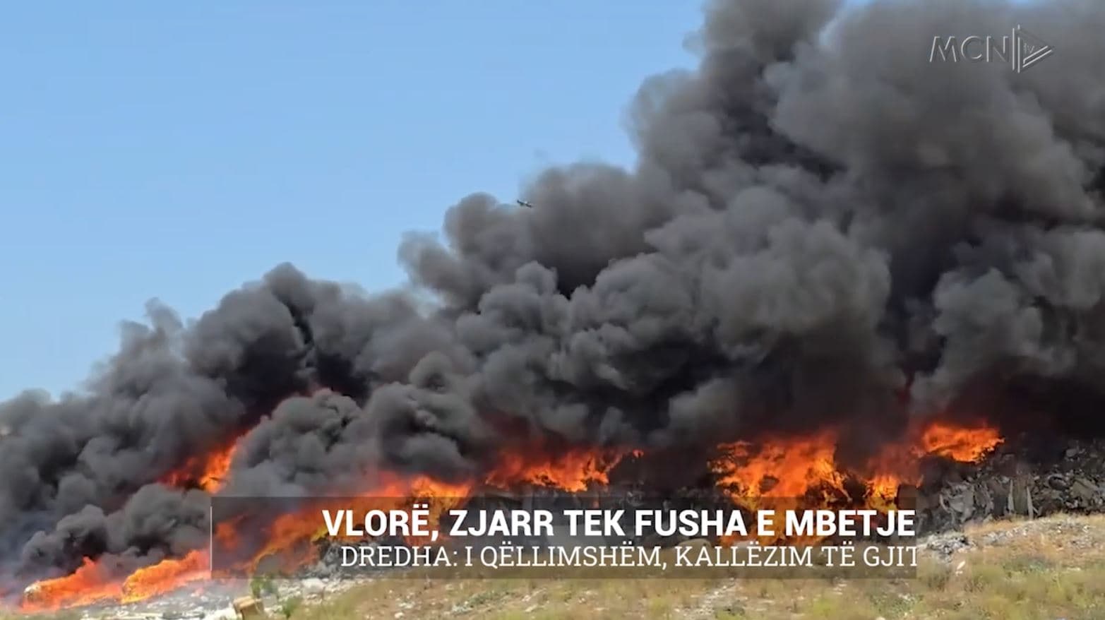 Vlorë, zjarr tek fusha e mbetjeve/ Dredha: I qëllimshëm, kallëzim të gjitha hallkave (VIDEO)