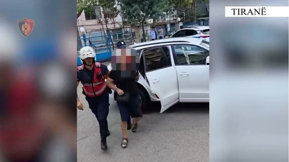 Në kërkim ndërkombëtar, arrestohet në autostradën Tiranë-Elbasan një person me rrezikshmëri të lartë 