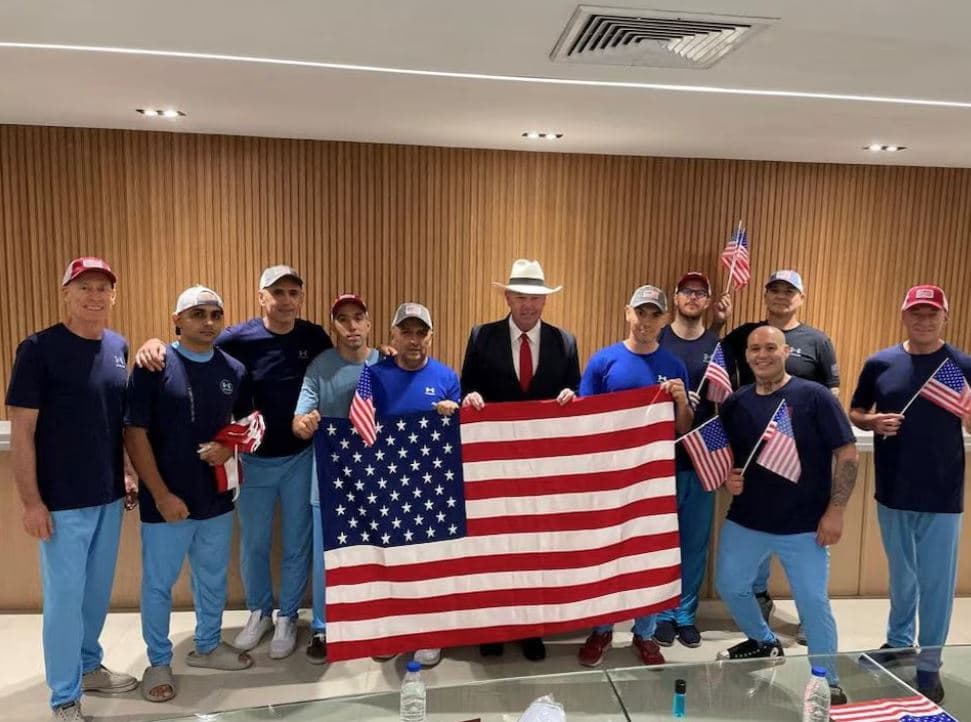 SHBA: 300 emigrantë kthehen në Venezuelë në këmbim të lirimit të 10 amerikanëve
