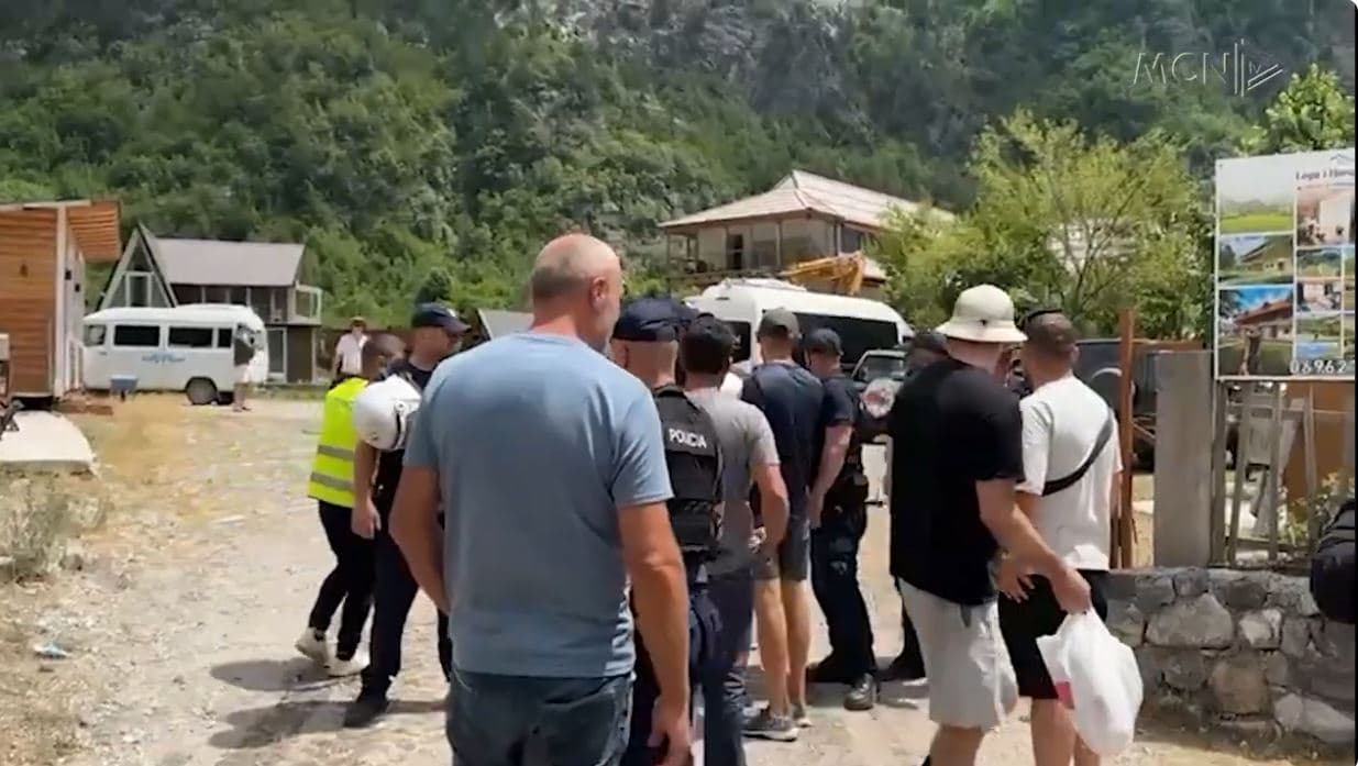 “Kullat i mbrojmë me gjak”. Kuvend burrash në Theth: Qeveria të dialogojë!
