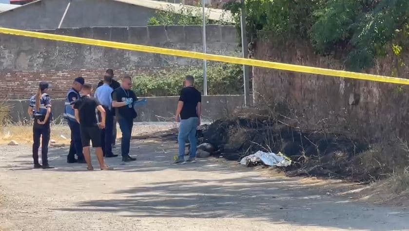Humb jetën një i moshuar, digjet aksidentalisht në Elbasan
