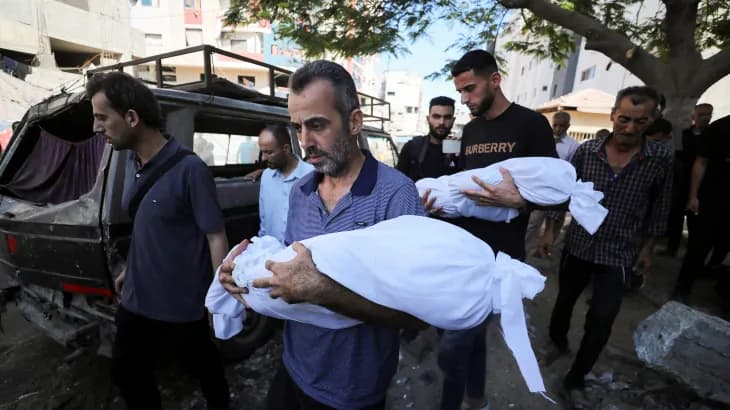 Ushtria izraelite vijon bombardimet në Gaza