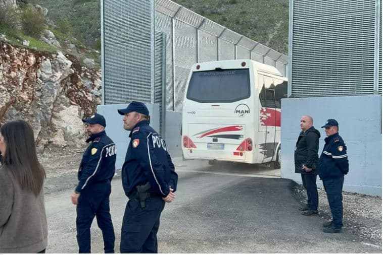 Ministria e Brendshme italiane: Protokolli me Shqipërinë për emigrantët, një model për Europën 