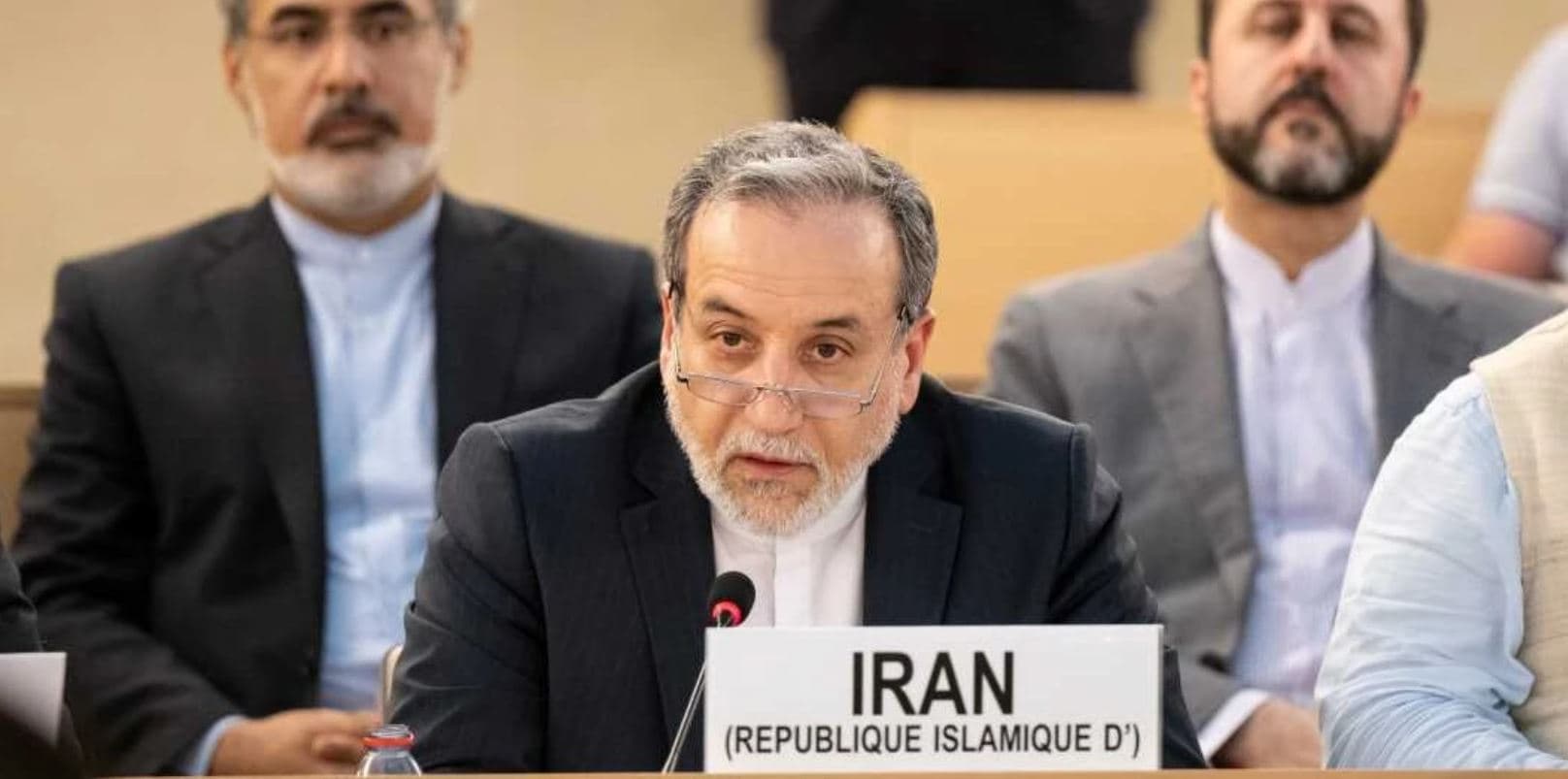 Irani pranon të rifillojë bisedimet bërthamore me shtetet evropiane