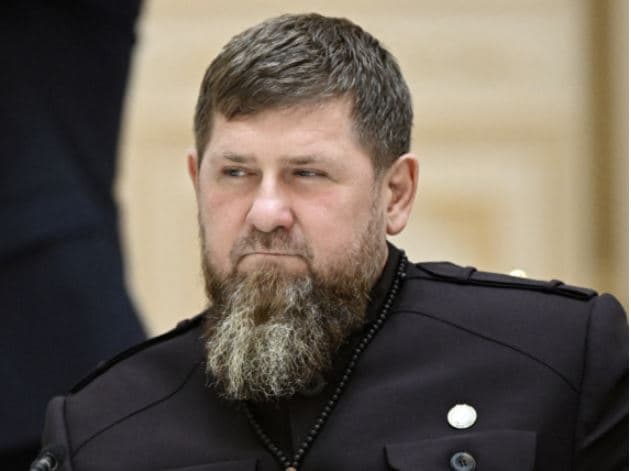 Misteri i Kadyrov, udhëheqësi i sëmurë çeçen nis forcimin e pozitës së të birit me bekimin e Putinit