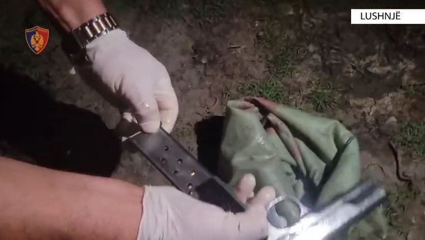   I sekuestruan armë dhe fishekë luftarakë, arrestohet 50-vjeçari në Lushnjë