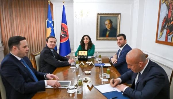   Ngërçi institucional/ Presidentja Osmani sot pritet të takojë liderët e partive në Kosovë