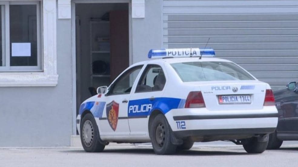 Mashtrime për blerje dhe shitje apartamentesh/ Arrestohen dy persona, shpallet në kërkim noterja 