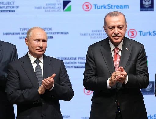 Telefonata me Erdogan, Putin: Angazhimin për të gjetur zgjidhje për Ukrainën