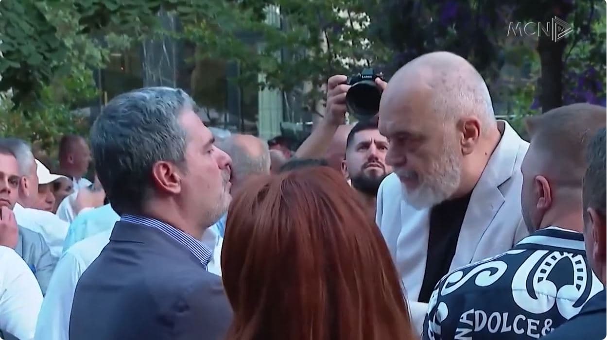 Shkarkohen drejtorët e Bashkisë Vlorë. Kryeministri Rama me tone të ashpra për gjithë administratën