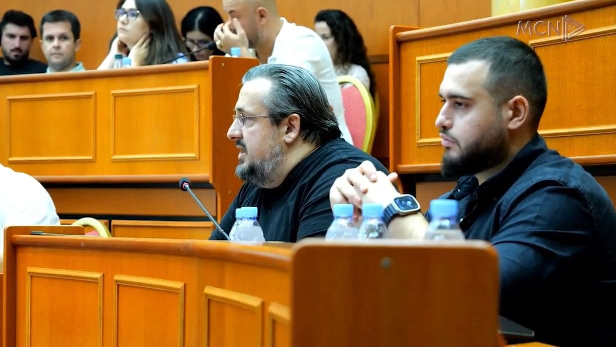 Opozita kërkon shkarkimin e Veliajt. Bashkia i hap rrugë “shembjes” së Pallatit të Kongreseve