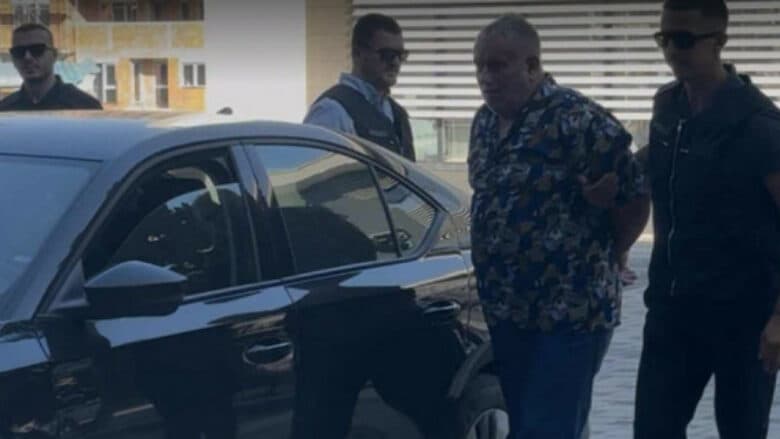 Shqiptari i dyshuar për krime lufte në Malishevë paraqitet para Gjykatës Themelore në Prishtinë