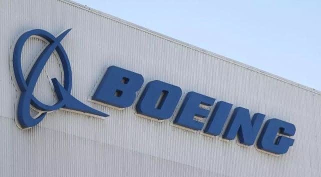 Mijëra punonjës të Boeing në grevë për pagat dhe kushtet