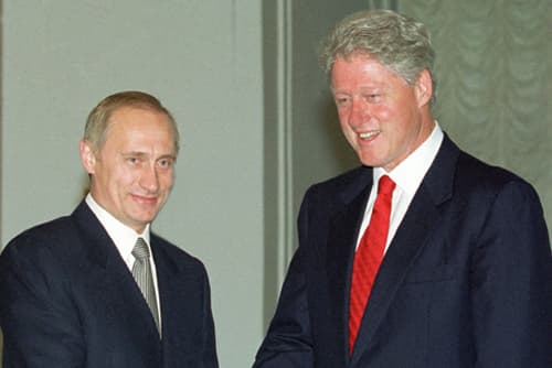 Zbulohet biseda e klasifikuar/ Klinton i kërkoi Putinit ndihmë në kapjen e Bin Ladenit